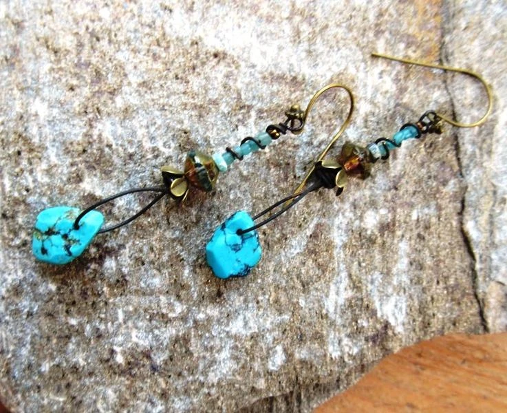 Boucles d'oreille contemporaines tribales: nugget turquoise d'Arizona.. – photo 4